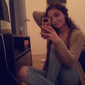 Meet your Posher, Jasmin